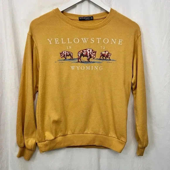 Yellowstone Cozy Comfy Lounge Cowgirl Mountain Crewneck Sweatshirt Western XS - Picture 1 of 7
